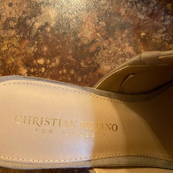 Heels/ sandals - Picture 3 of 4